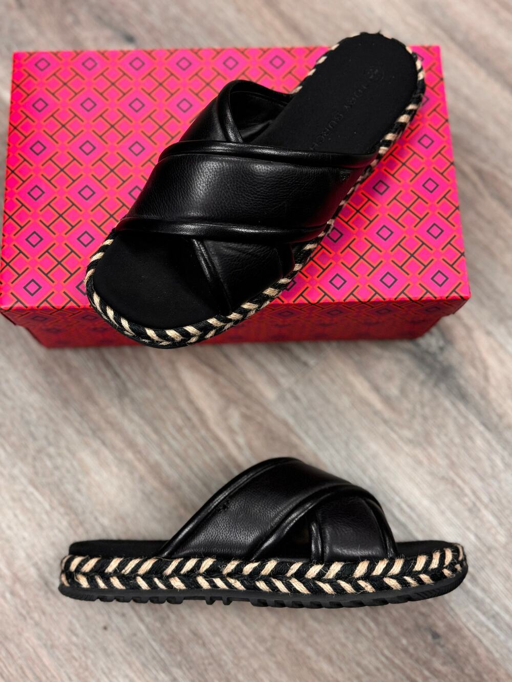 TORY BURCH Sz. 9 1/2 Perfect Black Criss Cross Espadrille Slide Leather Shoes